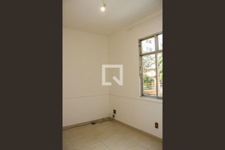 Sala de casa de condomínio para alugar com 2 quartos, 100m² em Todos Os Santos, Rio de Janeiro