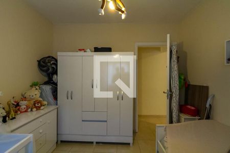 Casa à venda com 187m², 4 quartos e 2 vagas Casa à venda com 187m², 4 quartos e 2 vagasQuarto 2 Casa 2