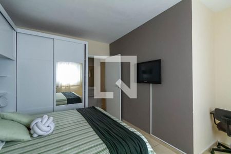 Casa à venda com 187m², 4 quartos e 2 vagas Casa à venda com 187m², 4 quartos e 2 vagasQuarto 1 Casa 2