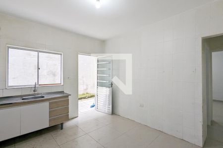 Casa à venda com 187m², 4 quartos e 2 vagas Casa à venda com 187m², 4 quartos e 2 vagasCozinha Casa 1
