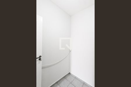 Casa à venda com 187m², 4 quartos e 2 vagas Casa à venda com 187m², 4 quartos e 2 vagasEdícula Casa 1