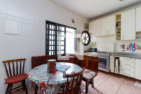 Casa para alugar com 160m², 4 quartos e 3 vagasCozinha