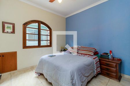 Casa para alugar com 160m², 4 quartos e 3 vagasQuarto 1