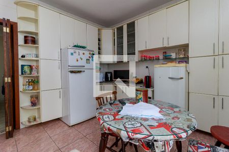 Casa para alugar com 160m², 4 quartos e 3 vagasCozinha
