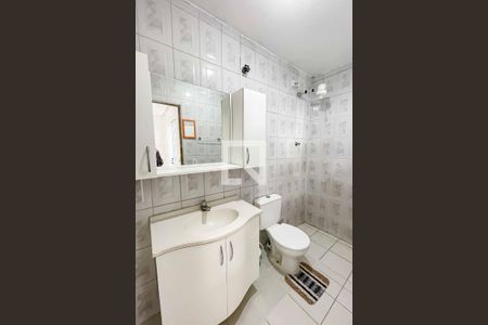 Banheiro de casa à venda com 4 quartos, 135m² em Vila Santa Maria, São Paulo