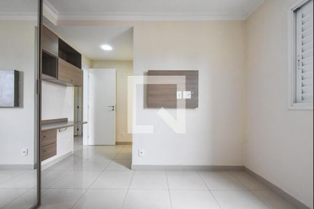 Apartamento para alugar com 96m², 3 quartos e 2 vagasSuíte 02