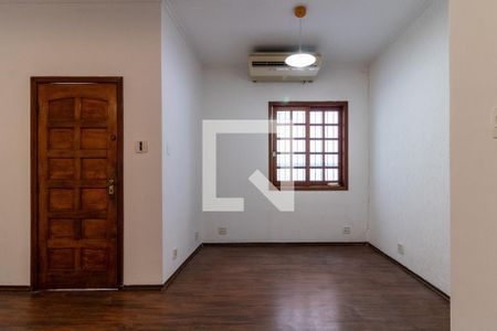 Sala de casa à venda com 3 quartos, 258m² em Vila Pompéia, São Paulo