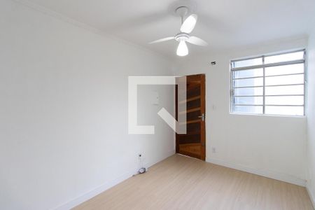 Sala de apartamento para alugar com 2 quartos, 50m² em Conjunto Habitacional Jova Rural, São Paulo