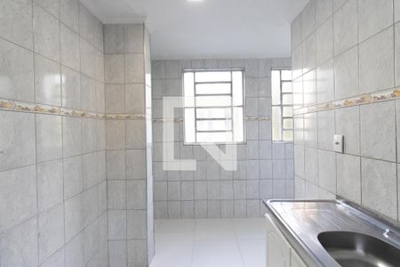 Cozinha de apartamento para alugar com 2 quartos, 50m² em Conjunto Habitacional Jova Rural, São Paulo