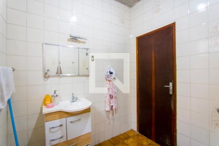 Casa à venda com 144m², 2 quartos e 2 vagas Casa à venda com 144m², 2 quartos e 2 vagasBanheiro