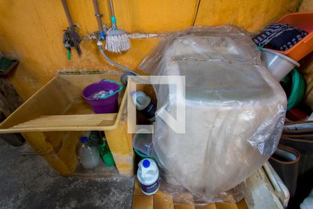 Casa à venda com 144m², 2 quartos e 2 vagas Casa à venda com 144m², 2 quartos e 2 vagasÁrea de serviço