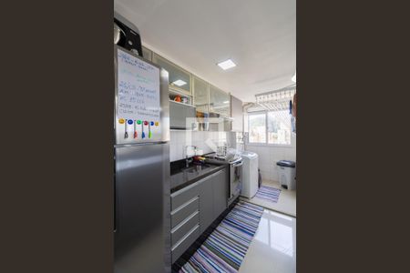 Apartamento à venda com 47m², 2 quartos e 1 vaga Apartamento à venda com 47m², 2 quartos e 1 vagaCozinha e Área de Serviço