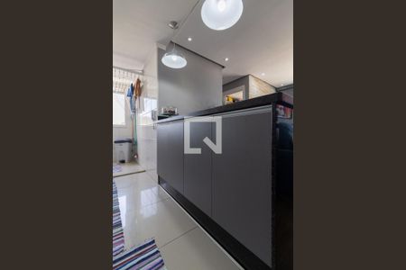 Apartamento à venda com 47m², 2 quartos e 1 vaga Apartamento à venda com 47m², 2 quartos e 1 vagaCozinha e Área de Serviço