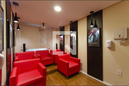 Apartamento à venda com 47m², 2 quartos e 1 vaga Apartamento à venda com 47m², 2 quartos e 1 vagaÁrea Comum - Cinema