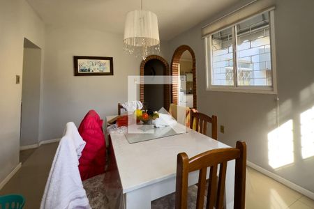 Sala de casa à venda com 2 quartos, 300m² em Camaquã, Porto Alegre