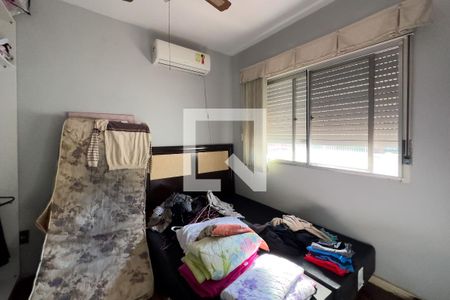 Quarto 1 de casa à venda com 2 quartos, 300m² em Camaquã, Porto Alegre