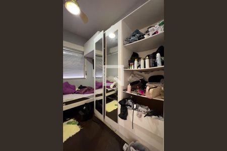 Quarto 2 de casa à venda com 2 quartos, 300m² em Camaquã, Porto Alegre