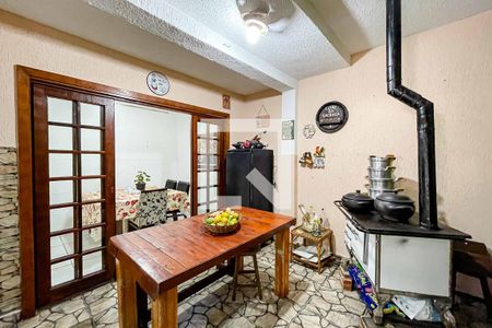 Casa à venda com 149m², 3 quartos e 2 vagasCozinha