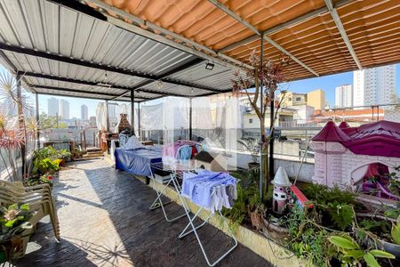 Casa à venda com 149m², 3 quartos e 2 vagasÁrea Comum