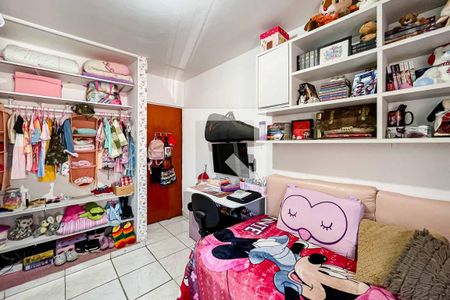 Casa à venda com 149m², 3 quartos e 2 vagasSuíte 2