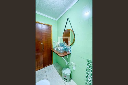 Casa à venda com 149m², 3 quartos e 2 vagasBanheiro