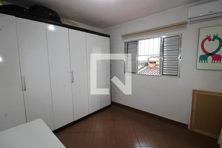 Quarto de casa à venda com 3 quartos, 125m² em Jardim Vila Formosa, São Paulo