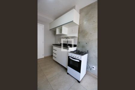 Sala / Cozinha de apartamento para alugar com 1 quarto, 24m² em Panamby, São Paulo