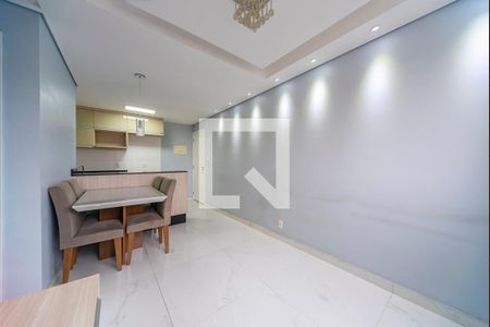 Sala de apartamento à venda com 2 quartos, 43m² em Parque São Vicente, Santo André