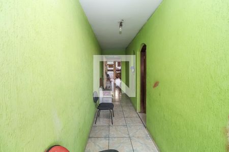 Casa à venda com 150m², 3 quartos e 1 vagaCorredor Externo