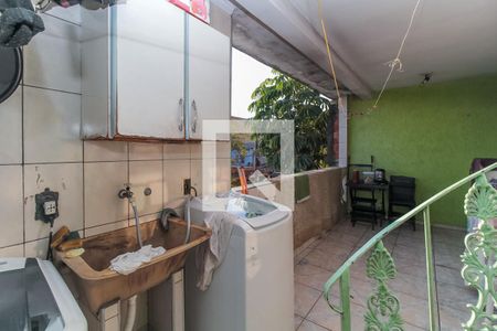 Casa à venda com 150m², 3 quartos e 1 vagaÁrea de Serviço