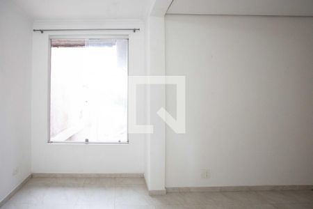 Casa à venda com 385m², 6 quartos e 2 vagasQuarto 4