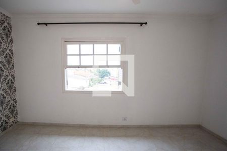 Casa à venda com 385m², 6 quartos e 2 vagasQuarto Suite 2