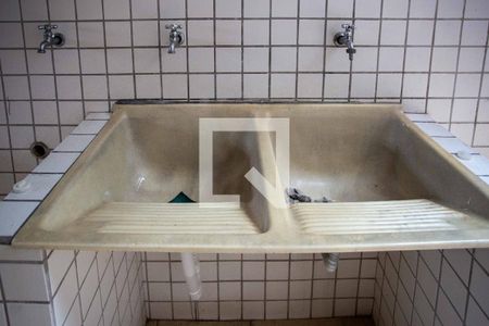 Casa à venda com 385m², 6 quartos e 2 vagasÁrea de Serviço