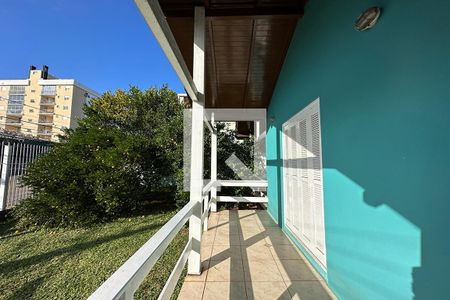 Sacada de casa à venda com 2 quartos, 180m² em Santa Teresa, São Leopoldo