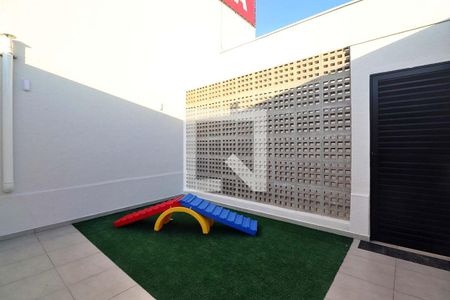 Apartamento para alugar com 42m², 2 quartos e 1 vagaÁrea comum