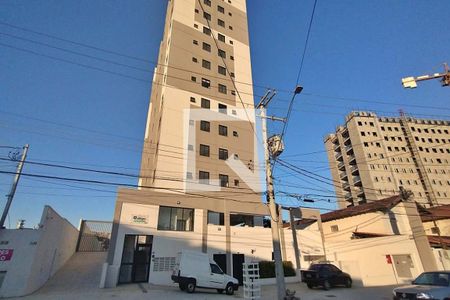 Apartamento para alugar com 42m², 2 quartos e 1 vaga Apartamento para alugar com 42m², 2 quartos e 1 vagaFachada