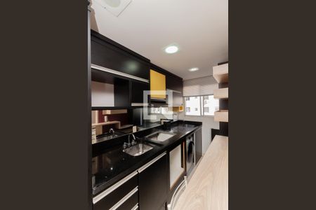 Apartamento para alugar com 45m², 2 quartos e 1 vaga Apartamento para alugar com 45m², 2 quartos e 1 vagaCozinha e Área de Serviço