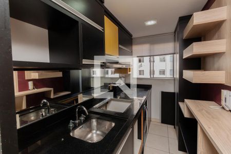 Apartamento para alugar com 45m², 2 quartos e 1 vaga Apartamento para alugar com 45m², 2 quartos e 1 vagaCozinha e Área de Serviço