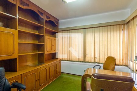 Apartamento para alugar com 215m², 4 quartos e 3 vagasEscritório