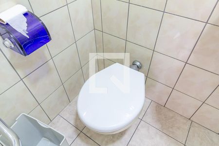 Apartamento para alugar com 215m², 4 quartos e 3 vagasBanheiro de Serviço