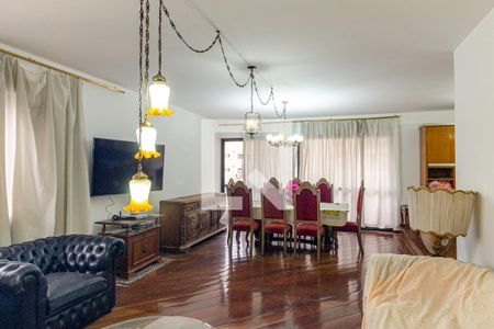 Sala de apartamento para alugar com 4 quartos, 215m² em Higienópolis, São Paulo