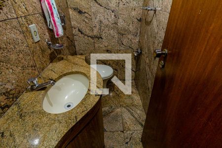 Apartamento para alugar com 215m², 4 quartos e 3 vagasLavabo