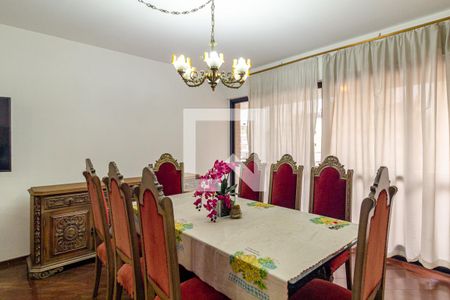 Sala de apartamento para alugar com 4 quartos, 215m² em Higienópolis, São Paulo