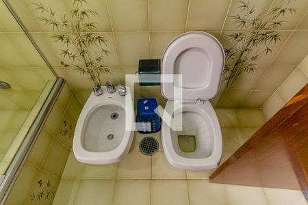 Apartamento para alugar com 215m², 4 quartos e 3 vagasBanheiro 1 - Suíte