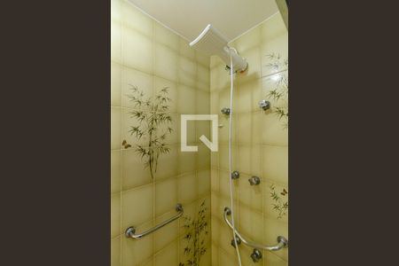 Apartamento para alugar com 215m², 4 quartos e 3 vagasBanheiro 1 - Suíte