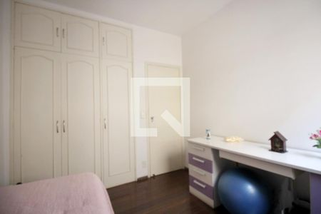 Apartamento à venda com 150m², 3 quartos e 2 vagasQuarto 3