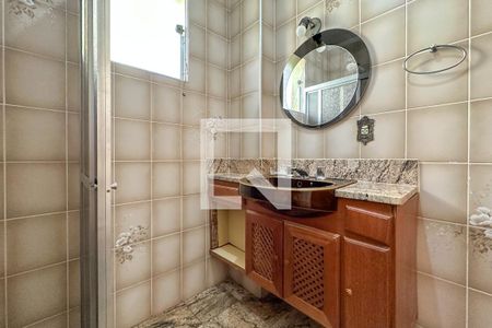 Apartamento para alugar com 150m², 2 quartos e 2 vagas Apartamento para alugar com 150m², 2 quartos e 2 vagasBanheiro 2