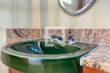 Apartamento para alugar com 150m², 2 quartos e 2 vagas Apartamento para alugar com 150m², 2 quartos e 2 vagasBanheiro 1 - suíte