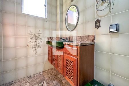 Apartamento para alugar com 150m², 2 quartos e 2 vagas Apartamento para alugar com 150m², 2 quartos e 2 vagasBanheiro 1 - suíte