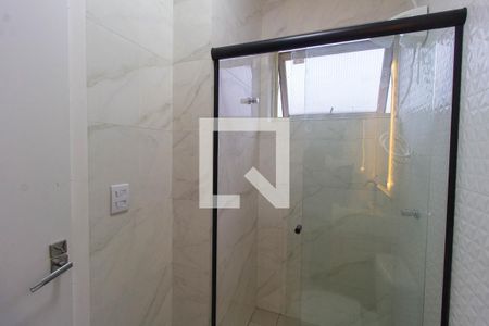 Banheiro de apartamento para alugar com 1 quarto, 35m² em Centro, São Leopoldo